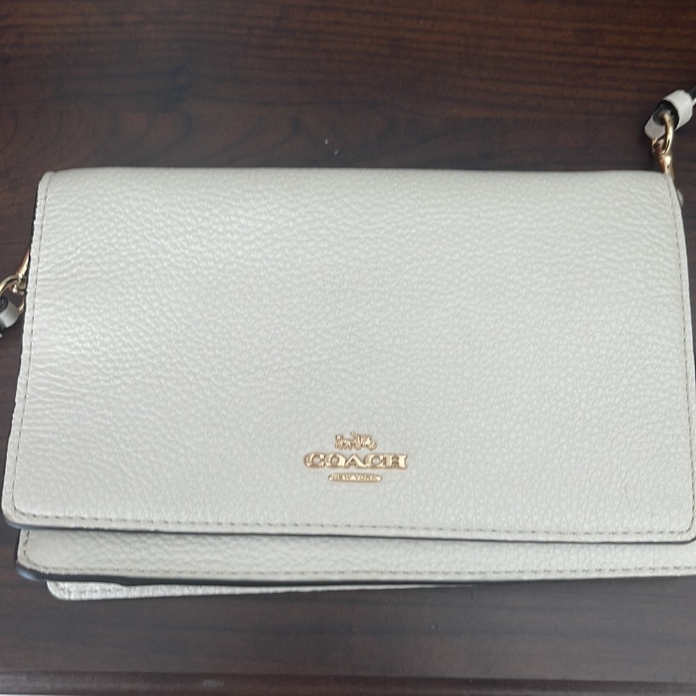 Coach Purse off-white - Picture 2 of 6